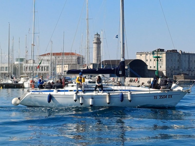 immagine anteprima per la notizia: arpa fvg e istituto nautico presentano i risultati dei monitor...