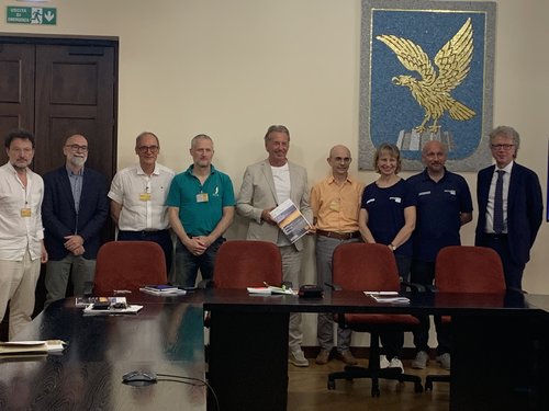 I referenti del Gruppo di lavoro Clima FVG in occasione di una presentazione di Segnali dal clima in FVG alla presenza dell'Assessore regionale Scoccimarro.